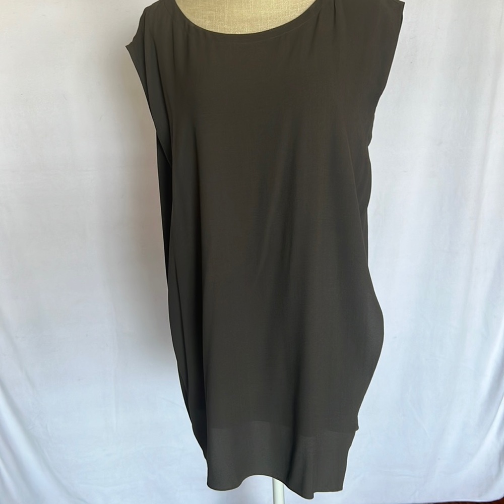 Classy Eileen Fisher